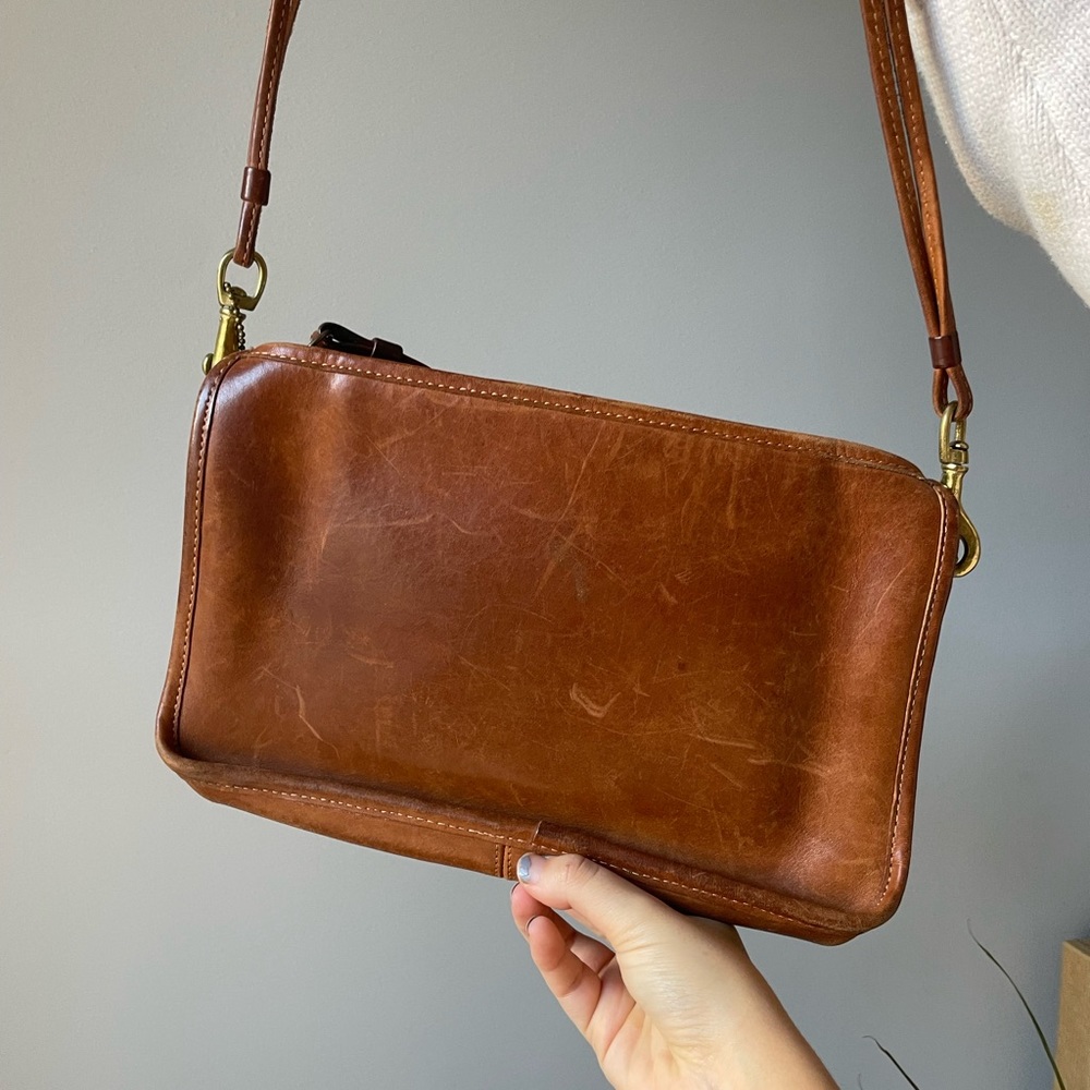 {Coach} Bonnie Cashin Flat 70s Crossbody in British Tan 9455